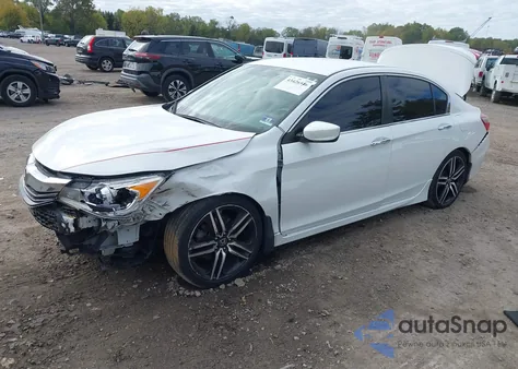 2017 Honda Accord Sport z USA, uszkodzony, nr VIN 1HGCR2F59HA225185